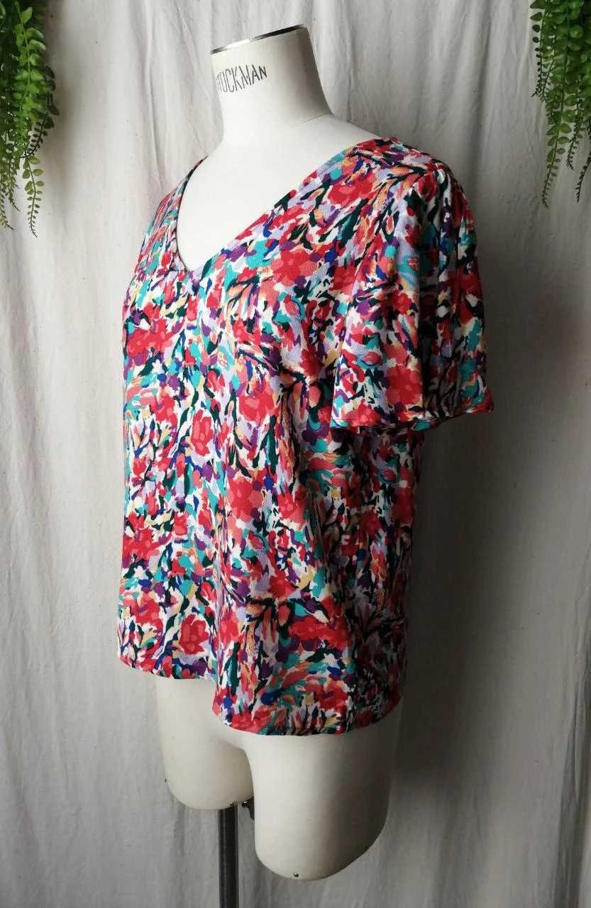 Blusa fluida de manga corta con estampado floral multicolor "Only" – photo 2